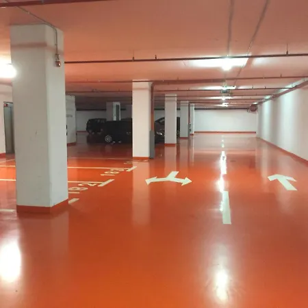 Studio Apartman Krila Wings- Parking In Garage Zagreb Exterior photo